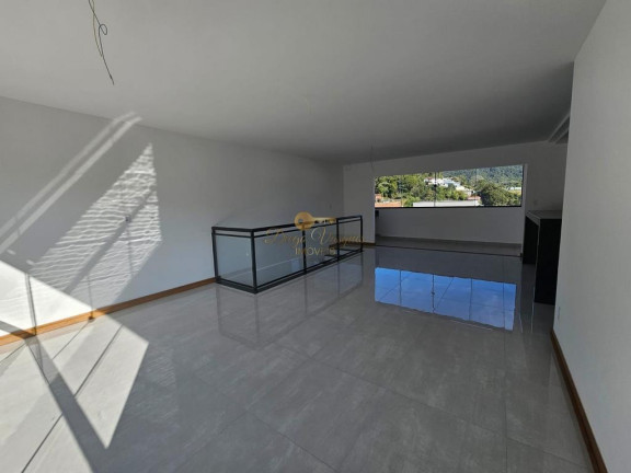 Imagem Casa com 3 Quartos à Venda, 142 m² em Alto - Teresópolis