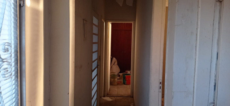 Imagem Casa com 3 Quartos à Venda, 100 m² em Centro - Jacareí Imagem Casa com 3 Quartos à Venda, 100 m² em Centro - Jacareí