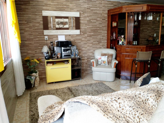 Imagem Casa com 3 Quartos à Venda, 162 m² em Juscelino Kubitschek - Santa Maria Imagem Casa com 3 Quartos à Venda, 162 m² em Juscelino Kubitschek - Santa Maria