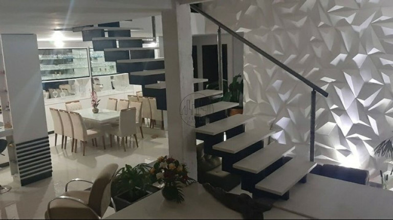 Imagem Casa com 5 Quartos à Venda, 600 m² em Setor Habitacional Arniqueira (águas Claras) - Brasília Imagem Casa com 5 Quartos à Venda, 600 m² em Setor Habitacional Arniqueira (águas Claras) - Brasília