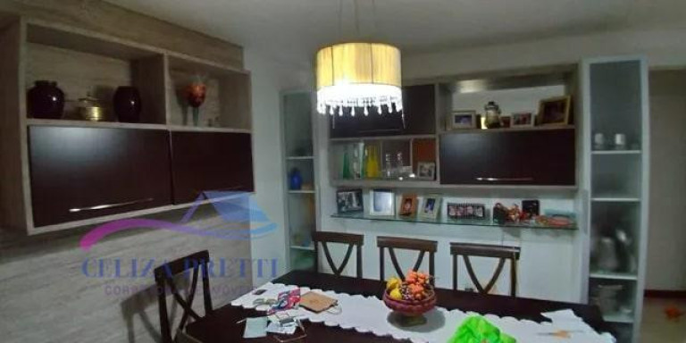 Apartamento com 3 Quartos à Venda, 130 m² em Itapuã - Vila Velha