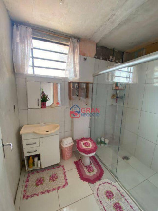 Imagem Casa com 8 Quartos à Venda, 120 m² em Jardim Riviera - Cambé Imagem Casa com 8 Quartos à Venda, 120 m² em Jardim Riviera - Cambé