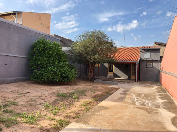 Casa com 1 Quarto à Venda, 250 m² em Vila Carlota - Sumaré