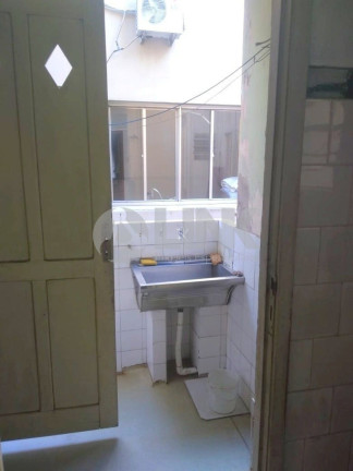 Imagem Apartamento com 2 Quartos à Venda, 63 m² em Santana - Porto Alegre