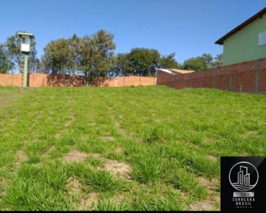 Terreno à Venda, 850 m² em Village Araçoiaba - Araçoiaba Da Serra