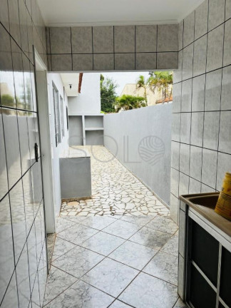 Imagem Casa com 3 Quartos à Venda, 175 m² em Vila Yamada - Araraquara