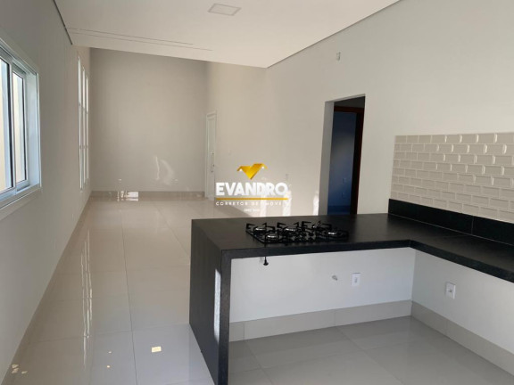 Imagem Casa com 3 Quartos à Venda, 250 m² em Condomínio Primor Das Torres - Cuiabá