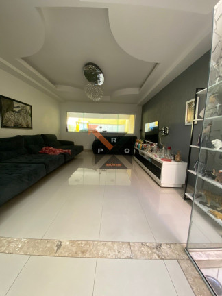 Imagem Casa com 4 Quartos à Venda, 220 m² em Mooca - São Paulo Imagem Casa com 4 Quartos à Venda, 220 m² em Mooca - São Paulo