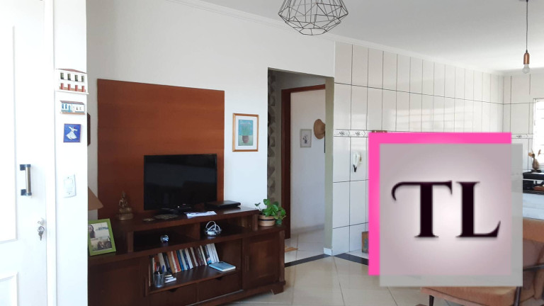 Imagem Casa com 2 Quartos à Venda, 220 m² em Loteamento Campo Das Aroeiras - Poços De Caldas