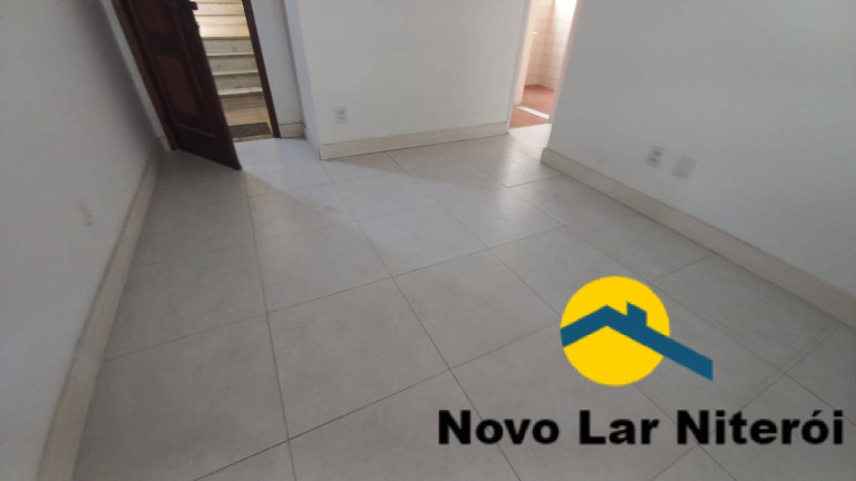 Imagem Apartamento com 2 Quartos à Venda, 45 m² em Santa Rosa - Niterói