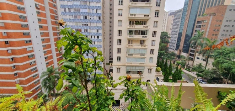 Imagem Apartamento com 2 Quartos à Venda, 90 m² em Jardins - São Paulo