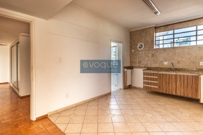 Imagem Apartamento com 3 Quartos à Venda, 127 m² em Cambuí - Campinas