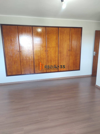 Imagem Casa com 3 Quartos à Venda, 250 m² em Jardim Ipê - Poços De Caldas Imagem Casa com 3 Quartos à Venda, 250 m² em Jardim Ipê - Poços De Caldas