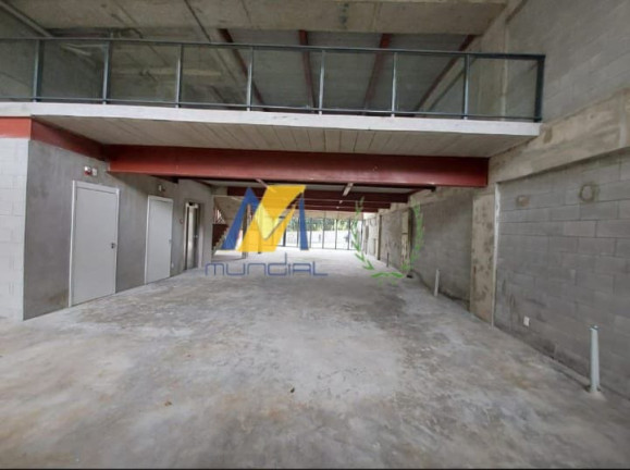 Galpão para Alugar, 932 m² em Pinheiros - São Paulo