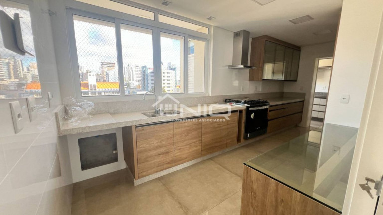 Imagem Apartamento com 3 Quartos à Venda, 190 m² em Centro - Pato Branco Imagem Apartamento com 3 Quartos à Venda, 190 m² em Centro - Pato Branco