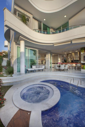 Imagem Casa com 4 Quartos à Venda, 379 m² em Tamboré - Santana De Parnaíba Imagem Casa com 4 Quartos à Venda, 379 m² em Tamboré - Santana De Parnaíba