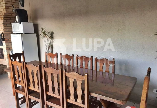 Imagem Casa com 3 Quartos à Venda, 210 m² em Tremembé - São Paulo Imagem Casa com 3 Quartos à Venda, 210 m² em Tremembé - São Paulo