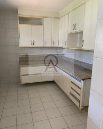 Imagem Imóvel com 3 Quartos para Alugar,  em Pituaçu - Salvador