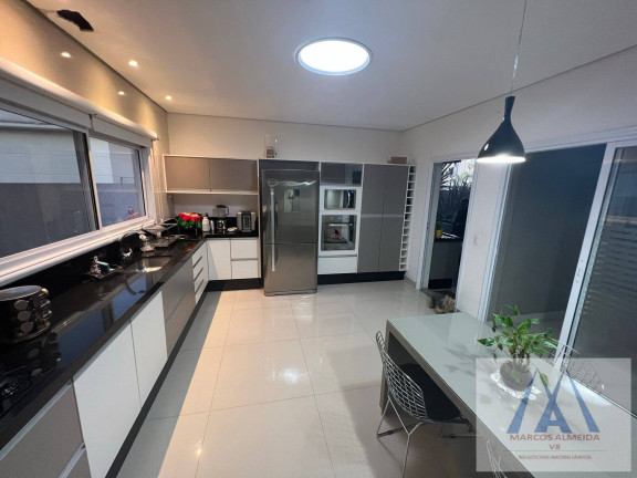 Imagem Casa de Condomínio com 3 Quartos à Venda, 320 m² em Botujuru - Mogi Das Cruzes Imagem Casa de Condomínio com 3 Quartos à Venda, 320 m² em Botujuru - Mogi Das Cruzes