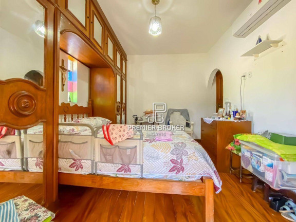 Imagem Casa com 4 Quartos à Venda, 148 m² em Alto - Teresópolis Imagem Casa com 4 Quartos à Venda, 148 m² em Alto - Teresópolis