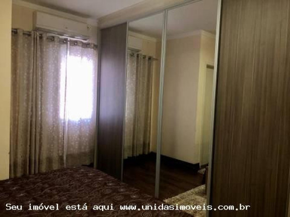 Imagem Casa com 3 Quartos à Venda, 120 m² em Jardim Sabará - São Paulo