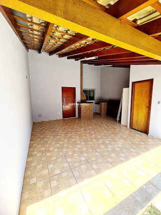 Imagem Casa com 3 Quartos à Venda, 140 m²