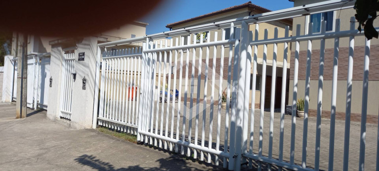 Imagem Casa com 2 Quartos para Alugar, 55 m² em Pedra De Guaratiba - Rio De Janeiro Imagem Casa com 2 Quartos para Alugar, 55 m² em Pedra De Guaratiba - Rio De Janeiro