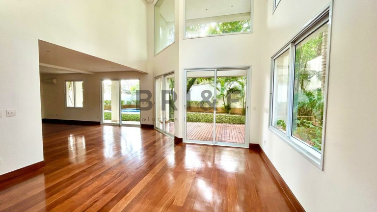 Imagem Casa com 4 Quartos à Venda, 932 m² em Jardim Petrópolis - São Paulo