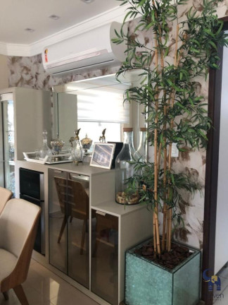 Imagem Casa com 3 Quartos à Venda, 215 m² em Centro - Lauro De Freitas Imagem Casa com 3 Quartos à Venda, 215 m² em Centro - Lauro De Freitas