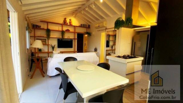 Imagem Casa de Condomínio com 2 Quartos à Venda, 120 m² em Ferradura - Búzios