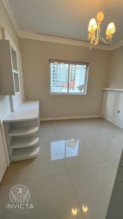 Imagem Apartamento com 3 Quartos à Venda, 122 m² em Centro - Balneário Camboriú Imagem Apartamento com 3 Quartos à Venda, 122 m² em Centro - Balneário Camboriú
