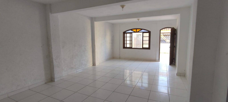 Imagem Casa com 4 Quartos à Venda, 300 m² em Parque Turistico - Peruíbe Imagem Casa com 4 Quartos à Venda, 300 m² em Parque Turistico - Peruíbe