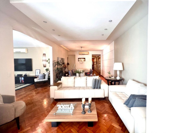 Imagem Apartamento com 3 Quartos à Venda, 211 m² em Copacabana - Rio De Janeiro Imagem Apartamento com 3 Quartos à Venda, 211 m² em Copacabana - Rio De Janeiro