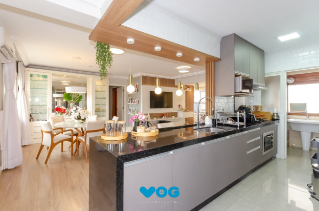 Imagem Imóvel com 3 Quartos à Venda, 127 m² em Petrópolis - Porto Alegre