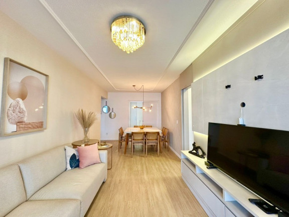 Imagem Apartamento com 3 Quartos à Venda, 105 m² em Centro - Balneário Camboriú Imagem Apartamento com 3 Quartos à Venda, 105 m² em Centro - Balneário Camboriú