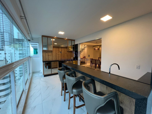 Imagem Apartamento com 3 Quartos à Venda, 165 m² em Meia Praia - Itapema Imagem Apartamento com 3 Quartos à Venda, 165 m² em Meia Praia - Itapema
