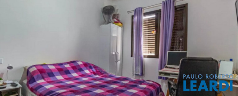 Imagem Sobrado com 4 Quartos à Venda, 224 m² em Vila Floresta - Santo André Imagem Sobrado com 4 Quartos à Venda, 224 m² em Vila Floresta - Santo André