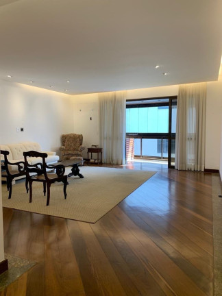 Imagem Imóvel com 3 Quartos à Venda, 235 m² em Ipanema - Rio De Janeiro Imagem Imóvel com 3 Quartos à Venda, 235 m² em Ipanema - Rio De Janeiro