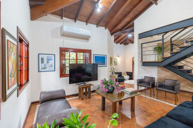 Imagem Casa com 3 Quartos à Venda, em Vila Represa - São Paulo Imagem Casa com 3 Quartos à Venda, em Vila Represa - São Paulo