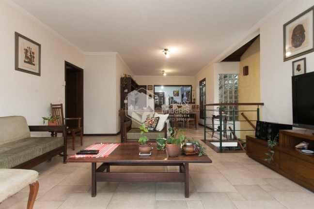 Imagem Sobrado com 4 Quartos à Venda, 205 m² em Vila Irmãos Arnoni - São Paulo