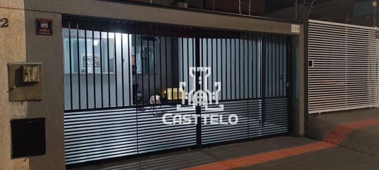 Casa com 3 Quartos à Venda, 130 m² em Conjunto Habitacional Alexandre Urbanas - Londrina