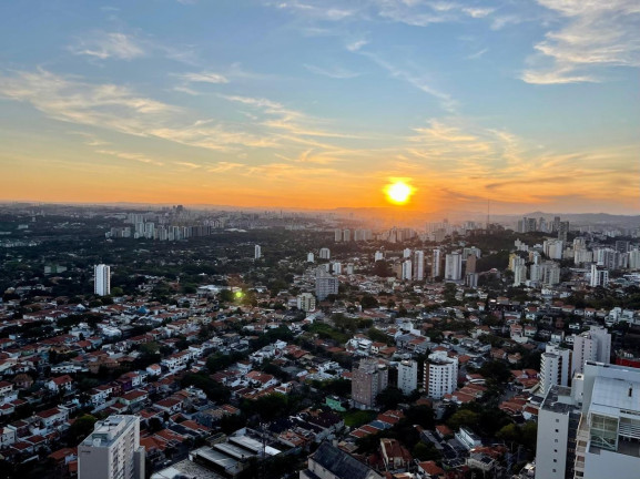 Imagem Imóvel com 3 Quartos à Venda, 144 m² em Vila Madalena - São Paulo Imagem Imóvel com 3 Quartos à Venda, 144 m² em Vila Madalena - São Paulo