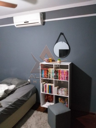 Imagem Casa com 3 Quartos à Venda, 223 m² em Jardim Paulistano - Ribeirão Preto Imagem Casa com 3 Quartos à Venda, 223 m² em Jardim Paulistano - Ribeirão Preto