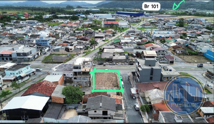 Terreno à Venda, 330 m² em São Vicente - Itajaí