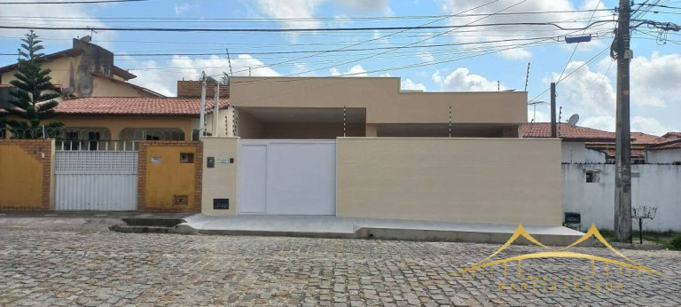 Imagem Casa com 3 Quartos à Venda, 130 m² em Emaus - Parnamirim Imagem Casa com 3 Quartos à Venda, 130 m² em Emaus - Parnamirim