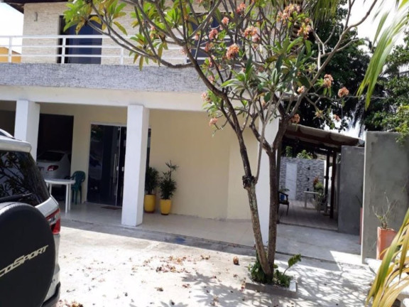 Casa com 3 Quartos à Venda, 180 m² em Estrada Do Coco - Lauro De Freitas