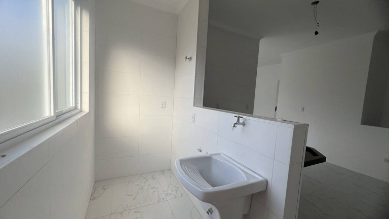 Imagem Casa com 3 Quartos à Venda, 135 m² em Marapé - Santos Imagem Casa com 3 Quartos à Venda, 135 m² em Marapé - Santos