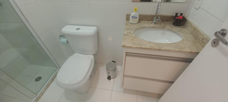 Imagem Imóvel com 2 Quartos à Venda, 63 m² Imagem Imóvel com 2 Quartos à Venda, 63 m²