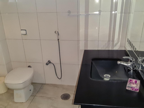 Imagem Apartamento com 3 Quartos para Alugar, 130 m² em Pitangueiras - Guarujá Imagem Apartamento com 3 Quartos para Alugar, 130 m² em Pitangueiras - Guarujá