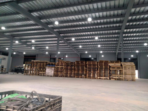 Imagem Galpão para Alugar, 2.500 m² em Vila Nova - Joinville Imagem Galpão para Alugar, 2.500 m² em Vila Nova - Joinville